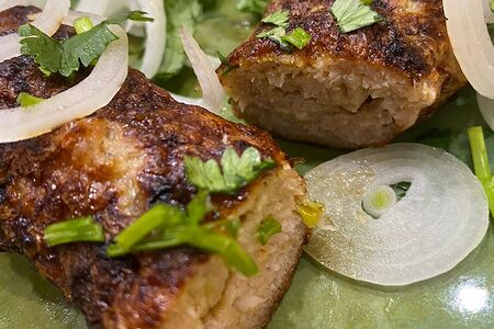 Люля-кебаб из свинины и говядины