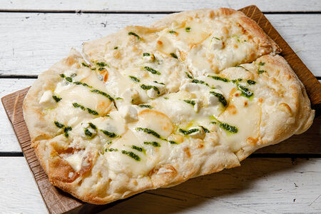 Римская пицца 4 сыра