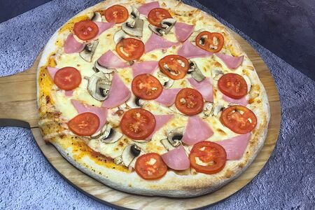 С ветчиной и грибами