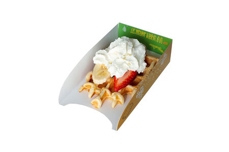 Мини Бельгийская вафля Клубника-Банан и взбитые сливки