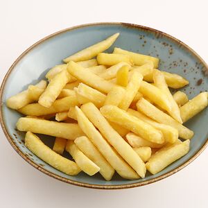 Картофель фри с кетчупом