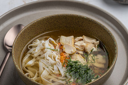 Суп куриный