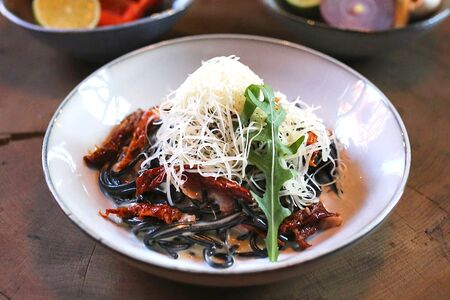 Паста Нери Нуар