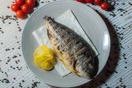 Дорадо на огне