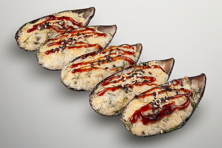 Мидии с чесночным соусом