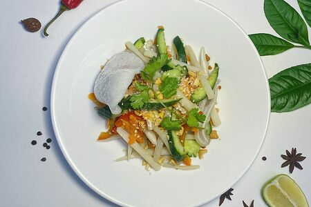 Ном Сен Салат со стебелем лотоса