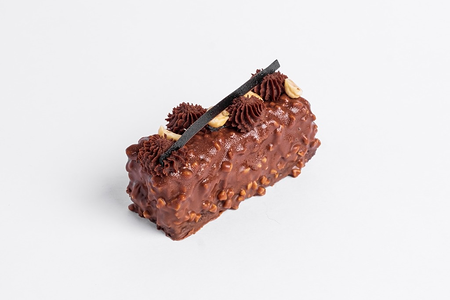 Пирожное Шоколадно-ореховое