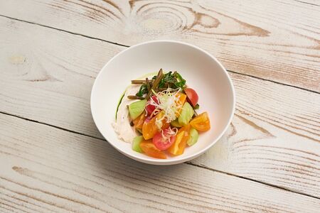 Салат с овощами и кремом из феты