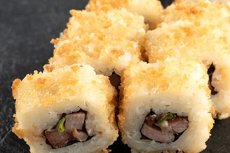 Ролл Кацу в темпуре