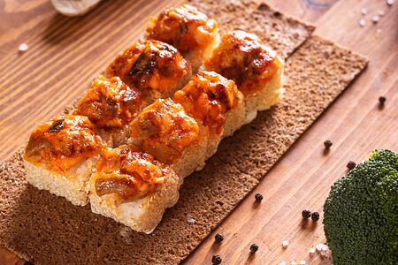 Сяке спайси яки