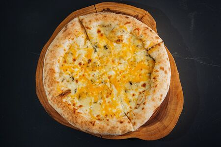 Пицца Четыре сыра