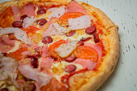 Пицца Баварская