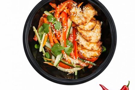 Салат тайский теплый