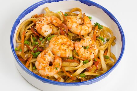 Лапша с креветками