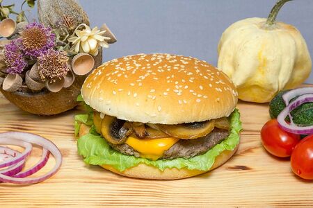 Грибной бургер