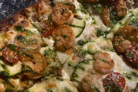 Римская пицца с креветками