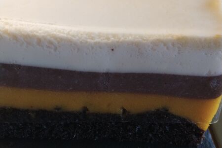 Шоколад-манго-маракуйя