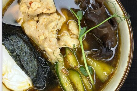 Рамён с куриным филе