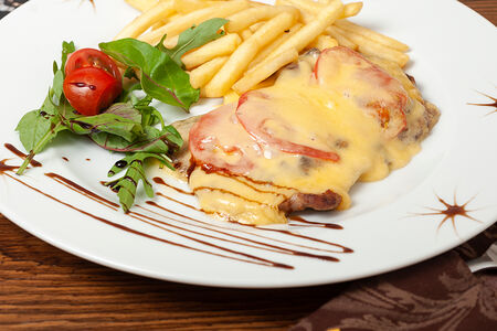 Мясо по-французски