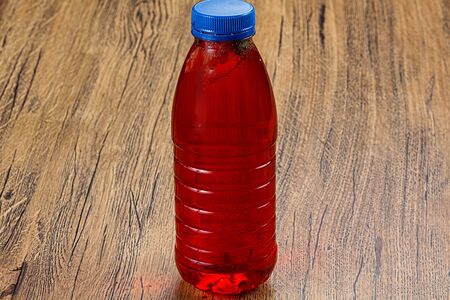 Фирменный клубничный лимонад