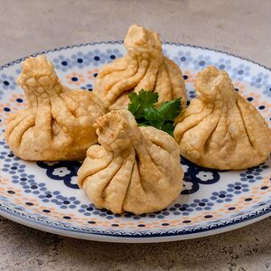 Хинкали с сыром сулугуни жареные