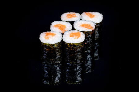 Маки лосось