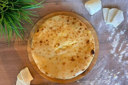 Пирог с сыром большой