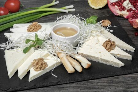 Ассорти кавказских сыров