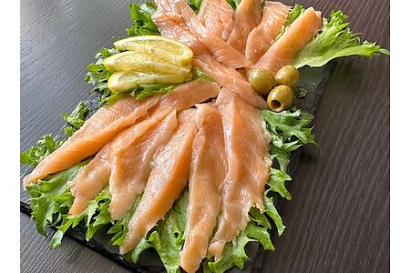 Нарезка из лосося