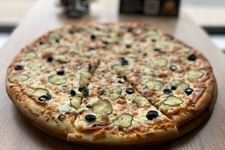 Пицца Капричоза