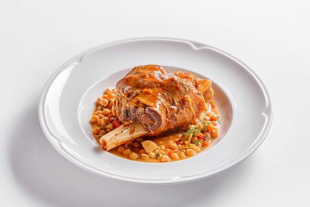 Жиго ягненка с пряным нутом