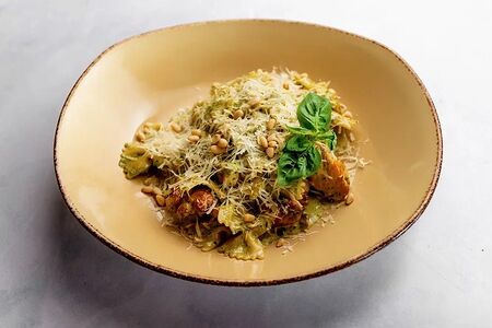 Фарфалле с куриной грудкой