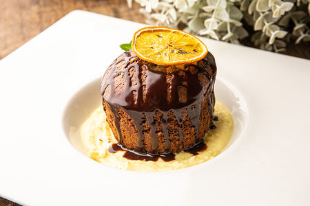 Флан с теплым шоколадом