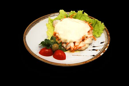 Мясо отбивное под шубой