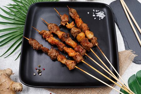 Говядина с жиром/牛肉串