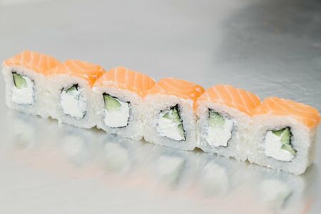 Ролл Филадельфия хит 8 шт