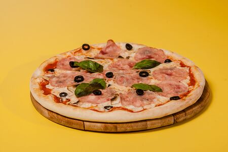 Пицца Ветчина-грибы