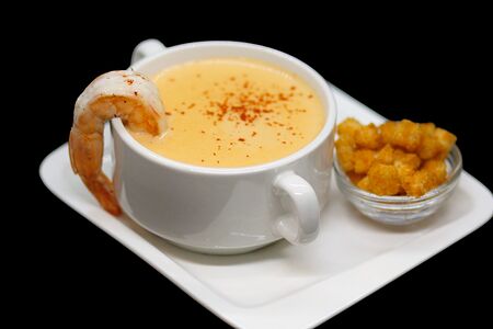 Крем-суп из королевских креветок