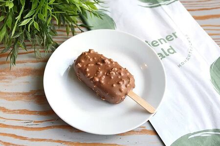 Чизкейк Сникерс