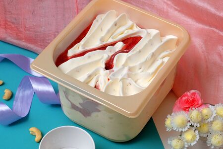 Мороженое Панна котта в мини-ванне