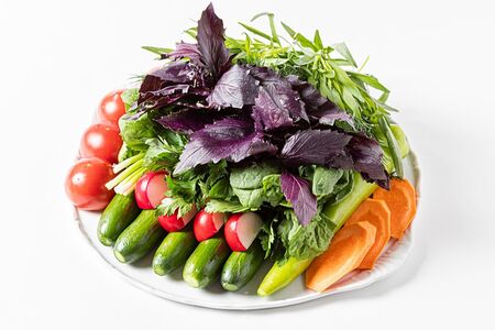 Ассорти из овощей и зелени