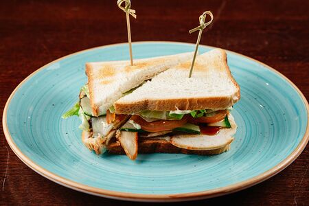 Сэндвич с курицей