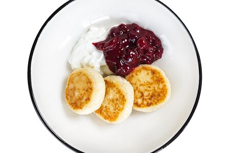 Сырники с вишней