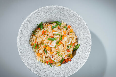 Жареный рис с креветками Сэу Поккымбап