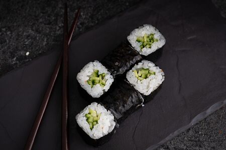 Маки c огурцом