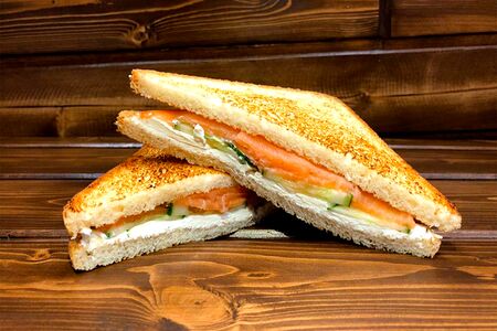 Сэндвич с сёмгой