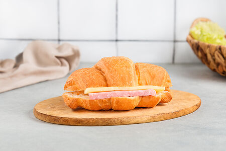 Бутерброд с ветчиной и сыром