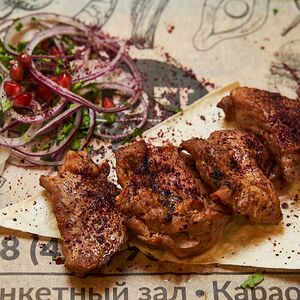 Шашлык из свинины на углях