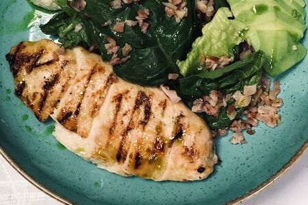 Хит-салат с куриной грудкой