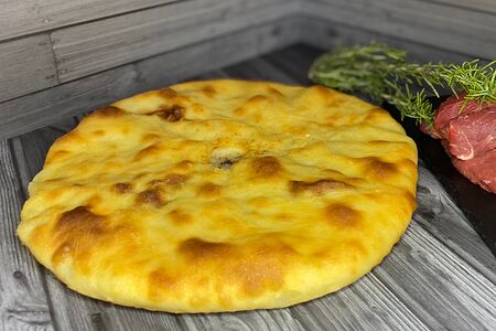 Осетинский пирог с говядиной и картофелем